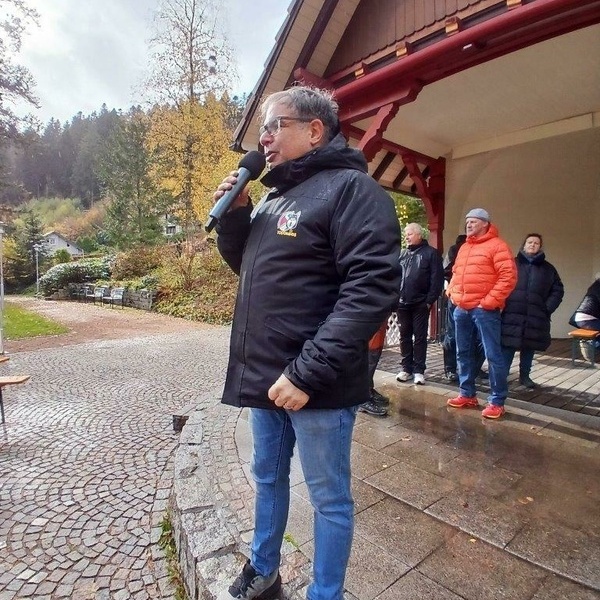 Moderator Chris Dörle Moderator Chris Dörle