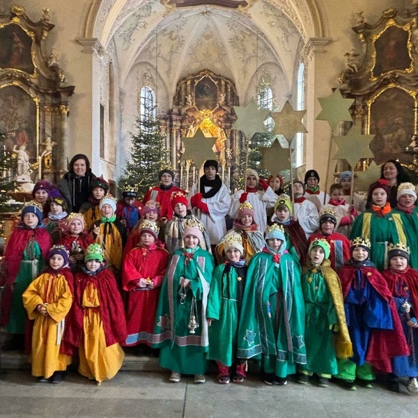 Die Sternsinger in der katholischen Kirche