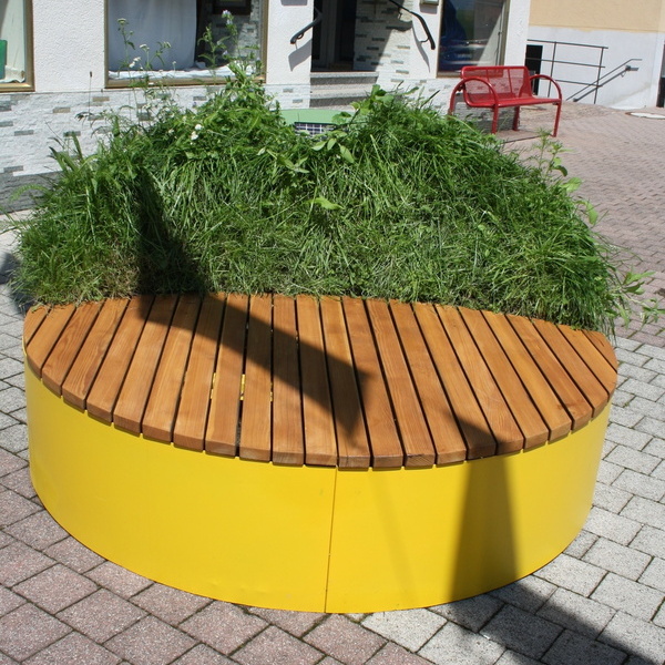 Leihmbel mit Sitzgelegenheit